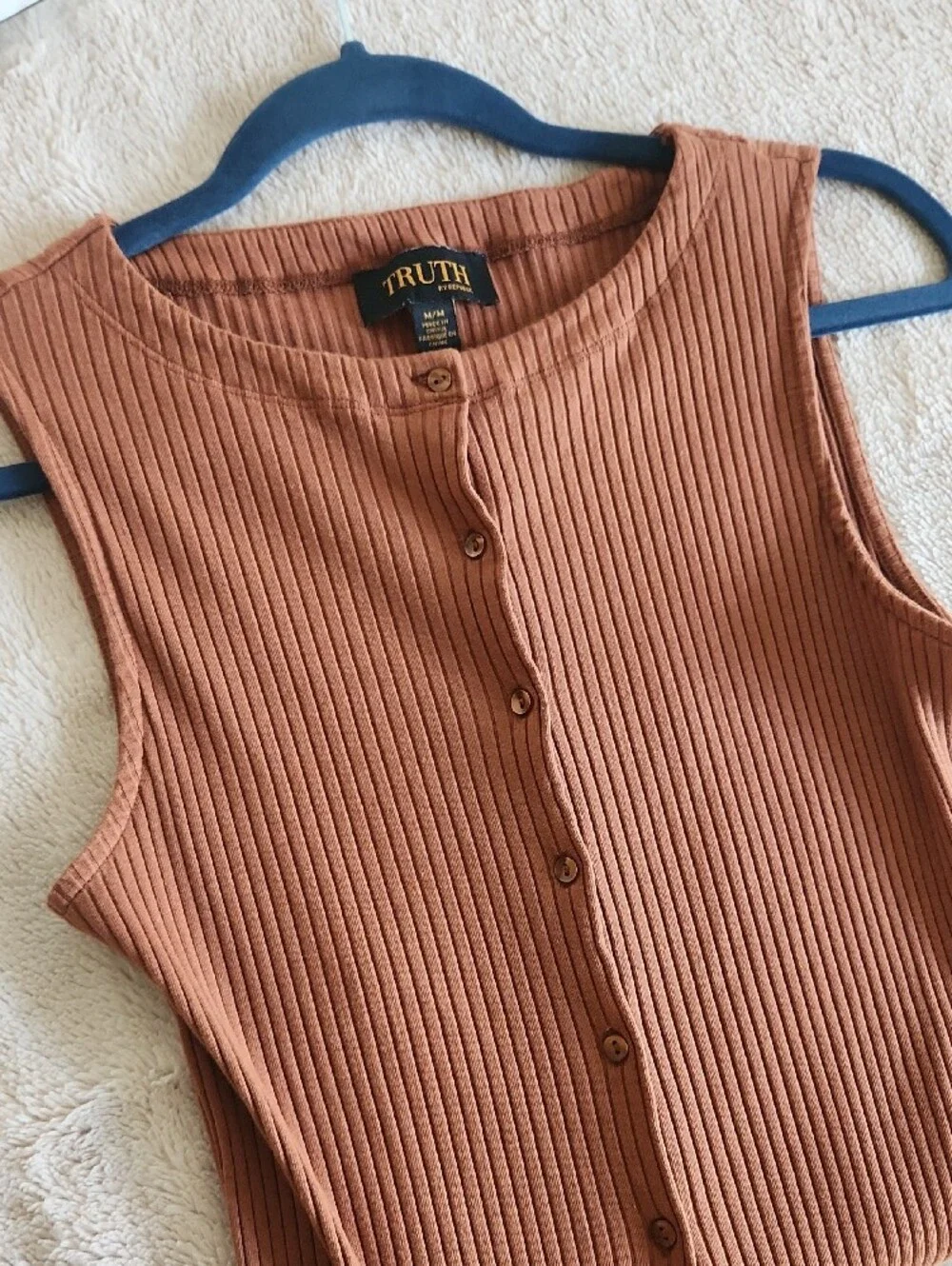 Ribbed Button-Front Sleeveless Top